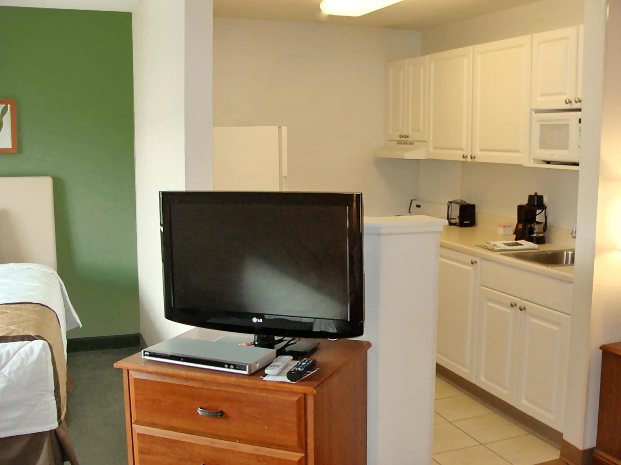 Extended Stay America Select Suites - St Louis - Westport - Craig Road Maryland Heights Exterior photo