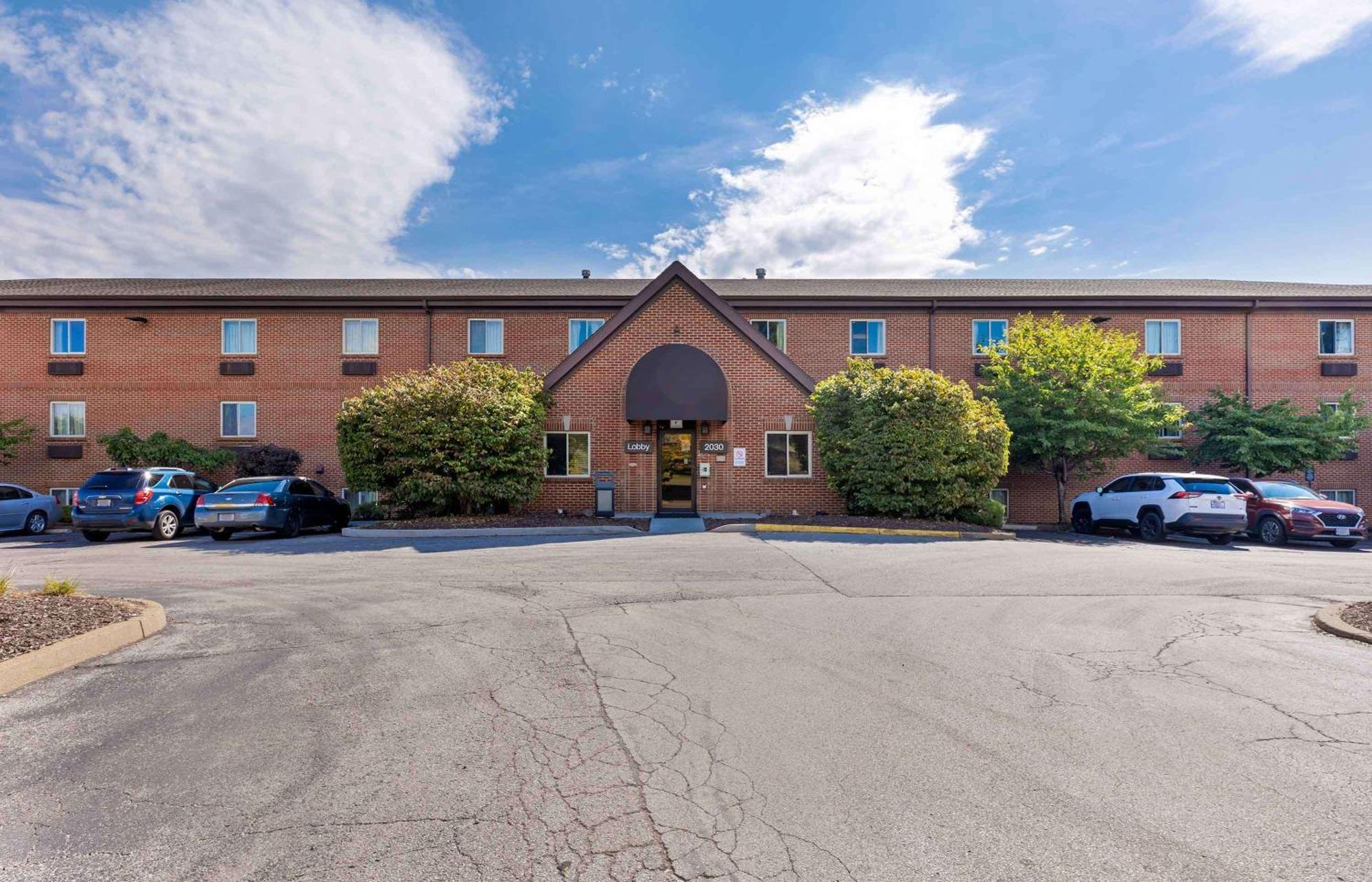 Extended Stay America Select Suites - St Louis - Westport - Craig Road Maryland Heights Exterior photo